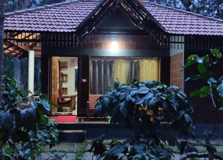 RAI COTTAGE @ Coorg ,Suntikoppa Luaran gambar