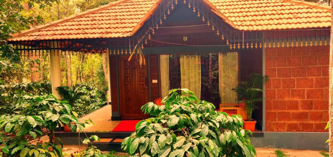 RAI COTTAGE @ Coorg ,Suntikoppa Luaran gambar
