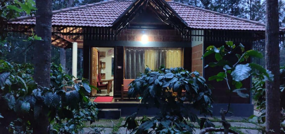 RAI COTTAGE @ Coorg ,Suntikoppa Luaran gambar