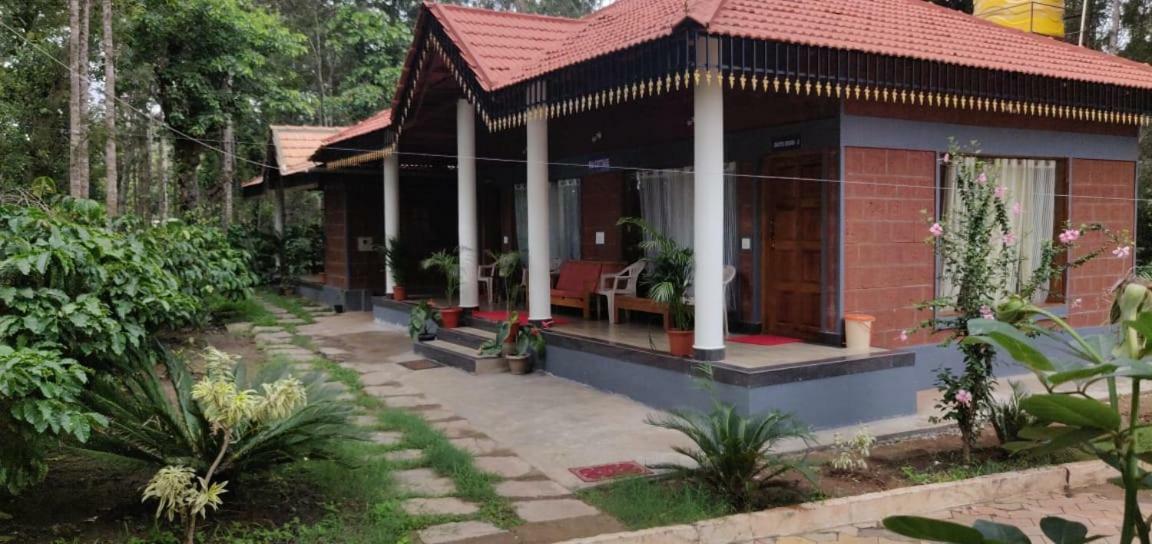 RAI COTTAGE @ Coorg ,Suntikoppa Luaran gambar